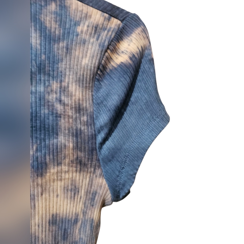 Blue and Cream Bleach Tie-Dye Dress Size Medium Shein - Picture 3 of 4